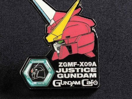 Justice Gundam Face Pin Sale