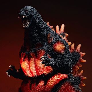 18  Inch Tall HUGE 1995 X-PLUS Godzilla Gigantic Series Burning Hong Kong Yuji Sakai Vinyl Figure Fashion