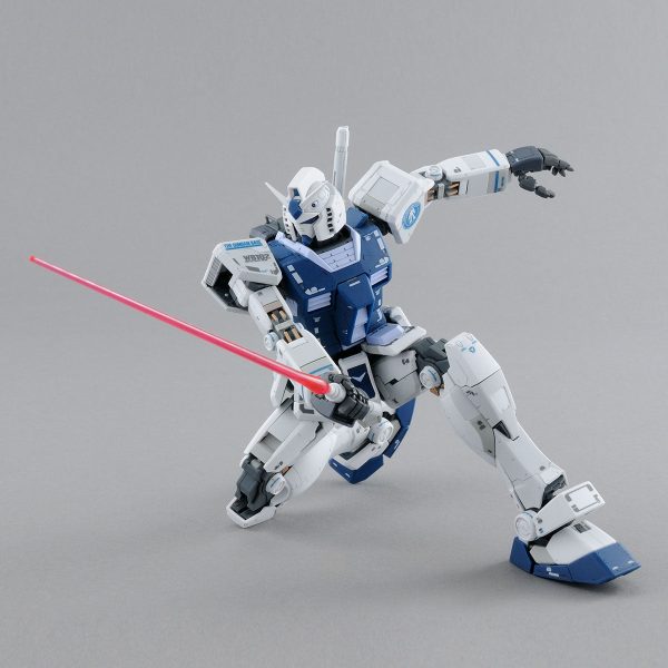 Gundam Base Limited MG 1 100 RX-78-2 Gundam Ver. 3.0 [The Gundam Base Color] Online now