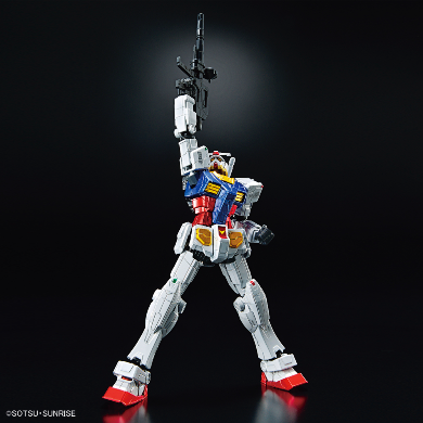 1 144 RX-78F00 Gundam (No Dock) (Titanium Finish) For Sale